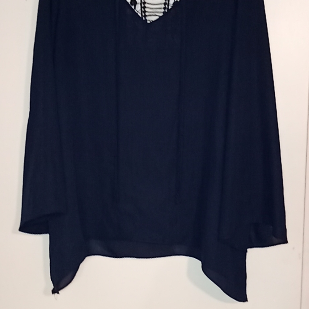 Flowy Top - Picture 2 of 6